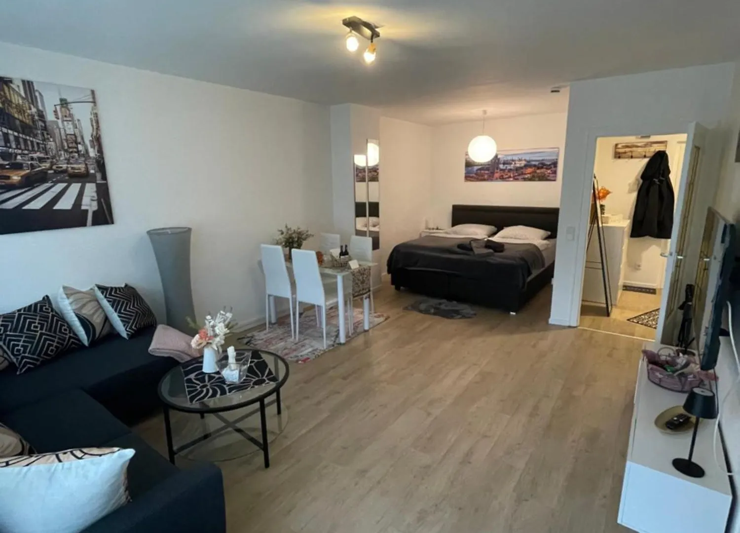 Gemuetliche, Moderne Wohnung Fuer 2-4 Personen Гамбург